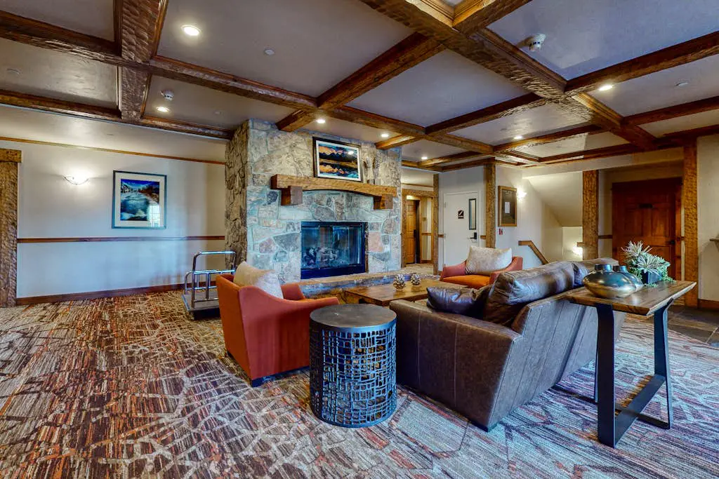 EagleRidge Lodge 105