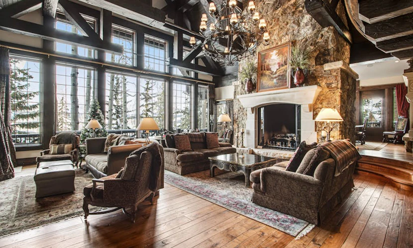 Spectacular ski-in/ski-out chateau with hot tub, gym, movie room, & in-home spa