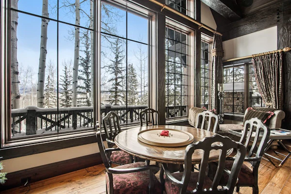 Spectacular ski-in/ski-out chateau with hot tub, gym, movie room, & in-home spa