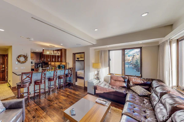 1 Block to Vail Mountain! Village Condo w/ Fireplace, Great Views & Shared Pool