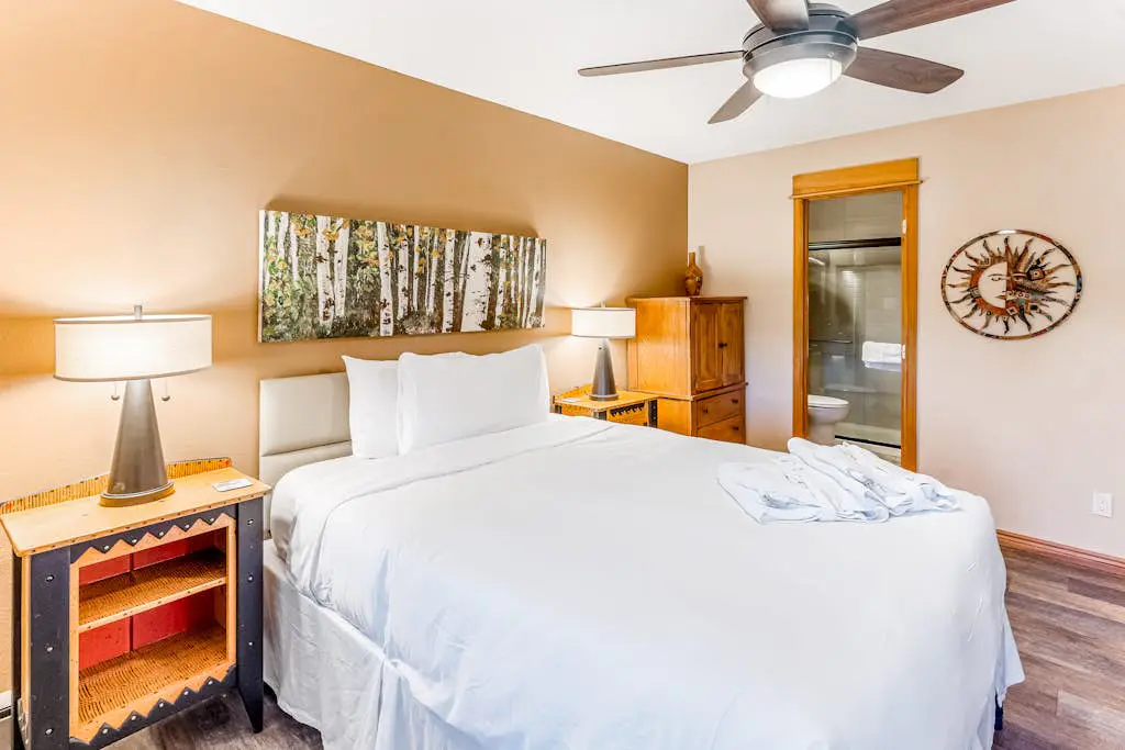 Ski Inn 322