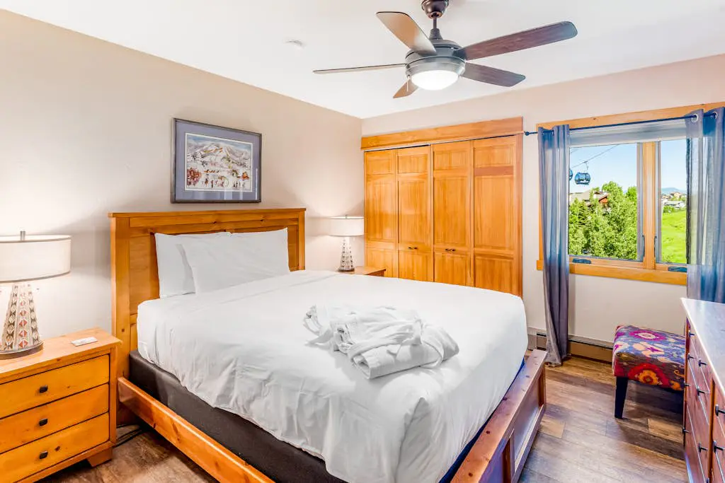 Ski Inn 322