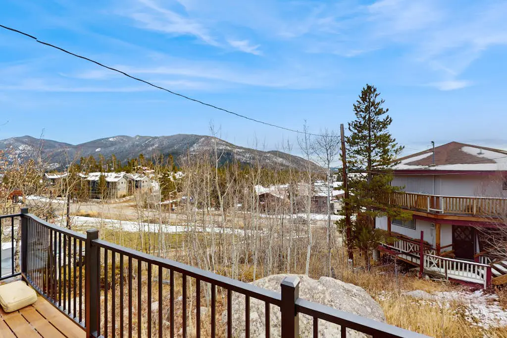 The Golden Moose Chalet
