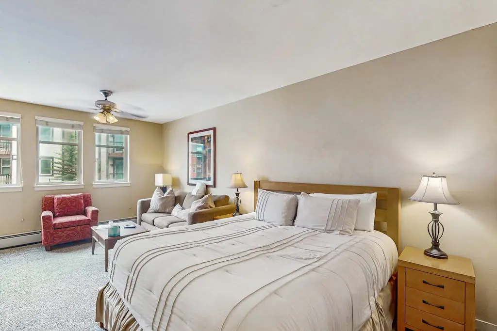 Founders Pointe Condo