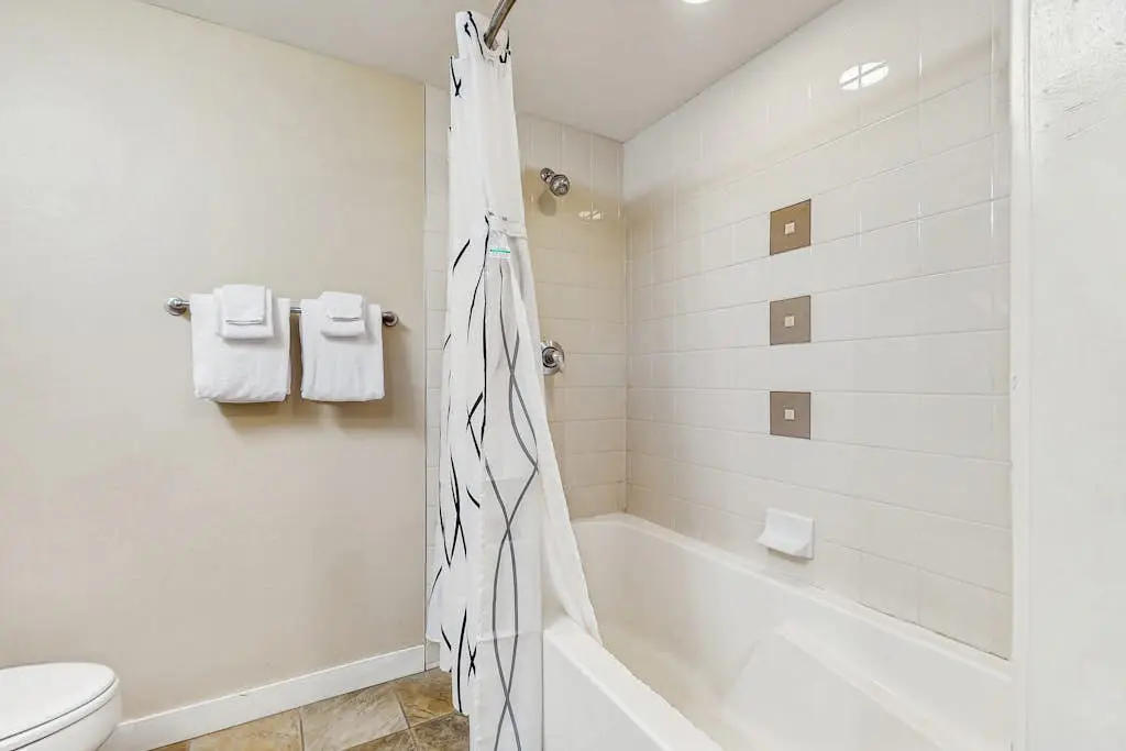 Founders Pointe Condo