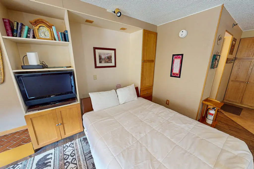Iron Horse Resort 3063