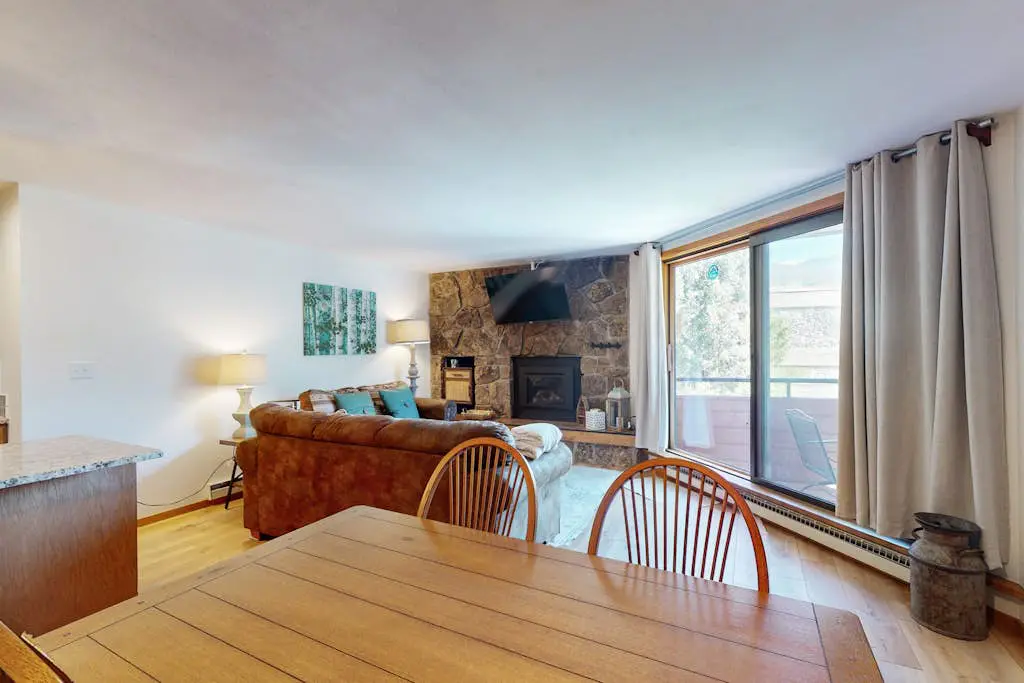 Marina Place 137