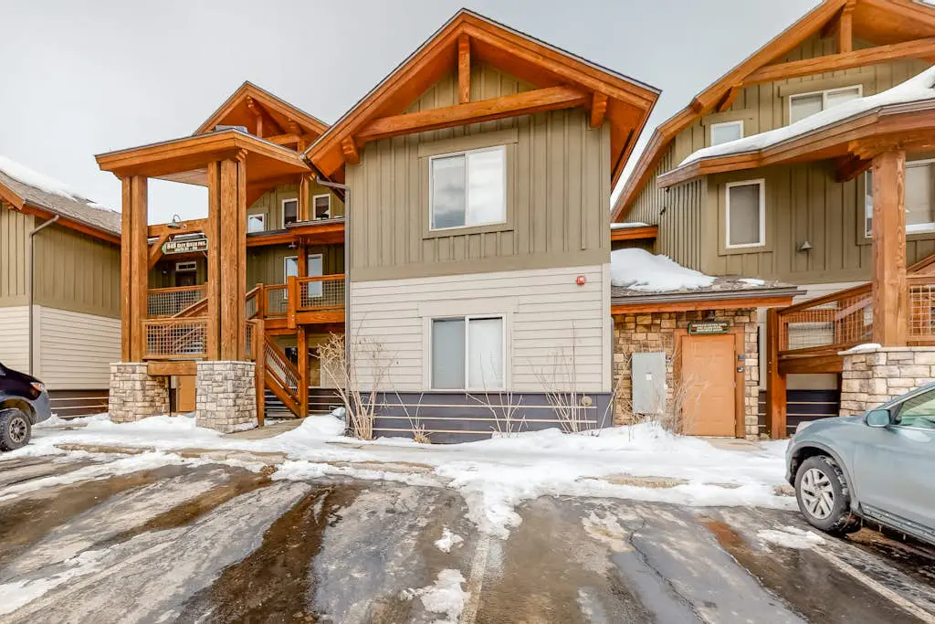 Blue River Townhome Unit D6