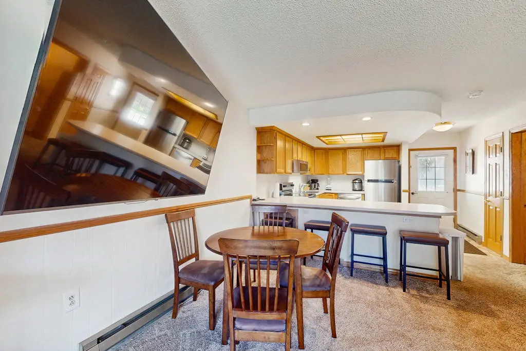 Snowdance Condominiums  A101