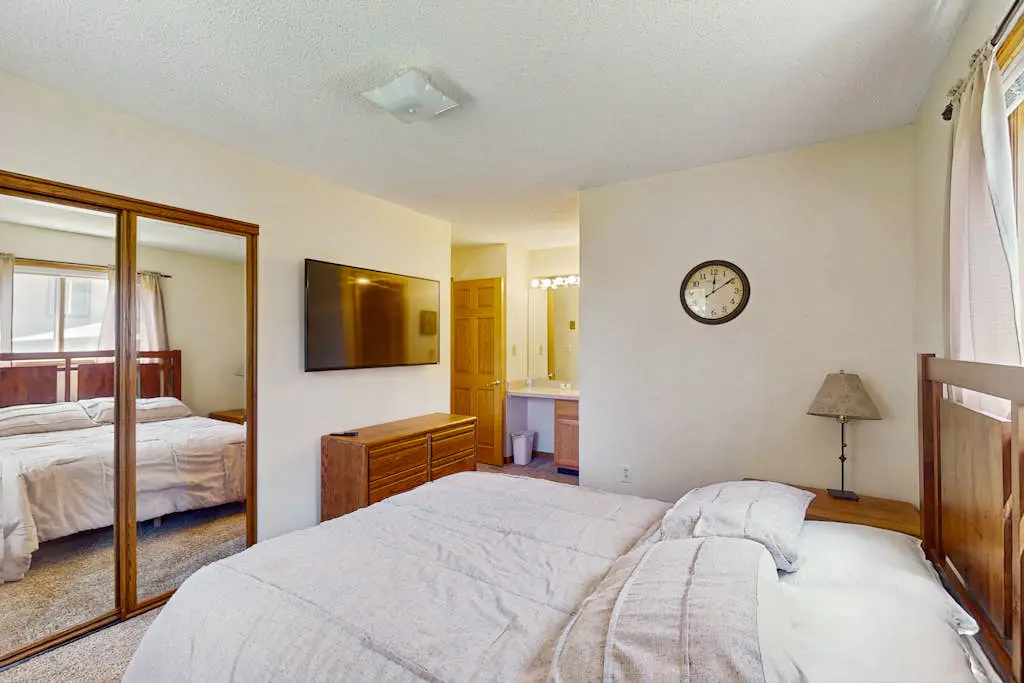 Snowdance Condominiums  A101
