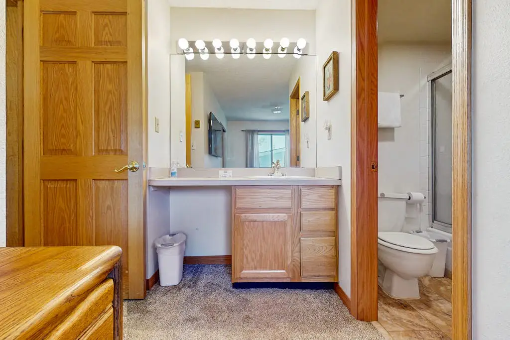 Snowdance Condominiums  A101