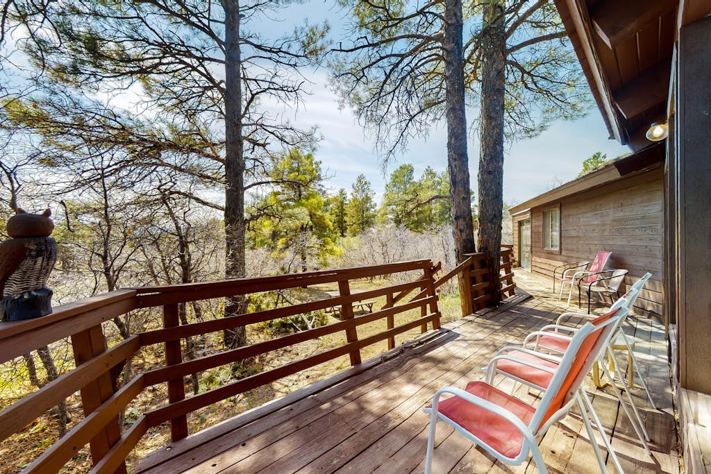Dog-friendly home with indoor hot tub, fireplace, great views & pool access