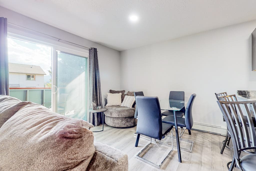Cozy Colorado Condo | Mountain view retreat with resort amenity access