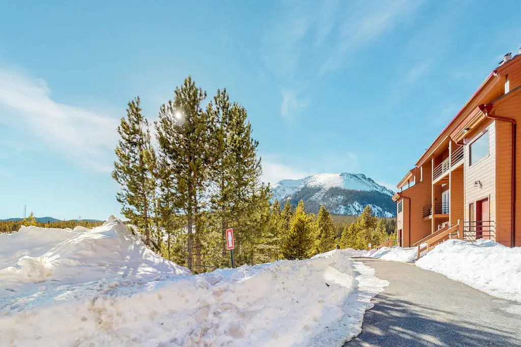 Timber Ridge 205