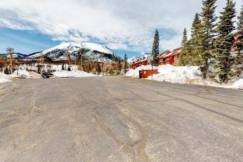 Timber Ridge 205