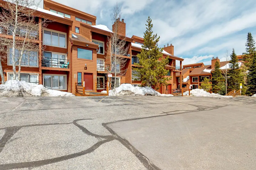 Timber Ridge 205
