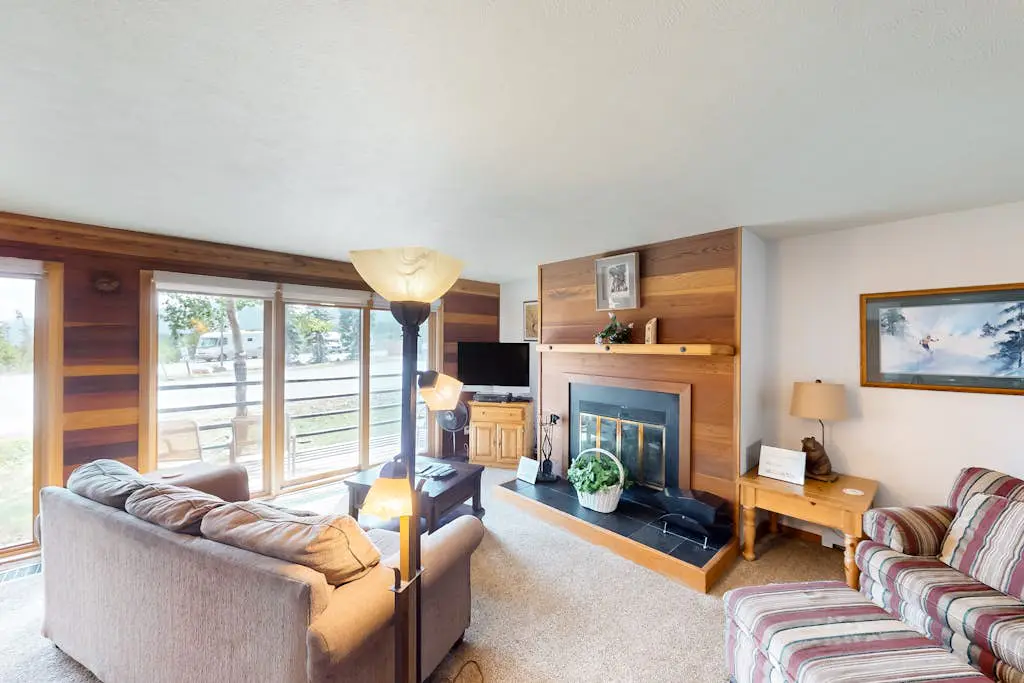 Timber Ridge 203