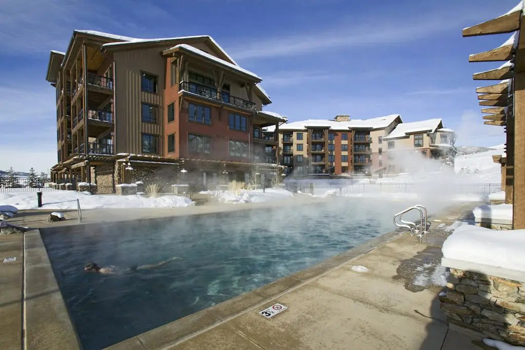 Trailhead Lodge 2102