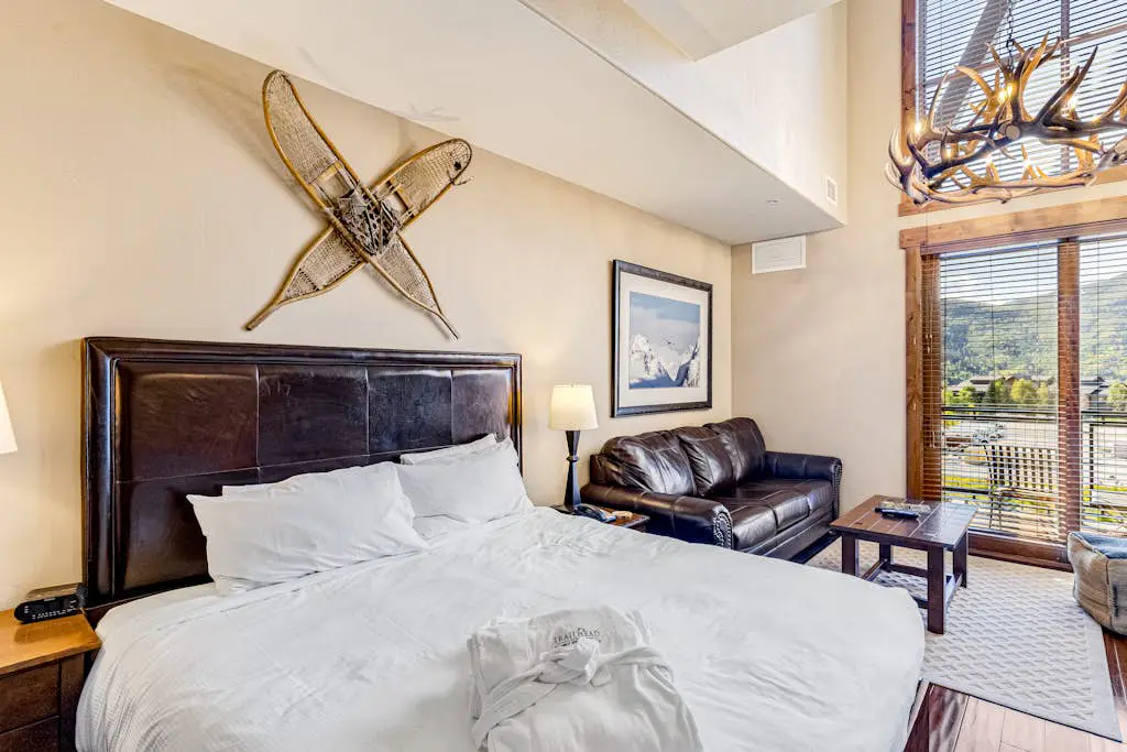 Trailhead Lodge 5108