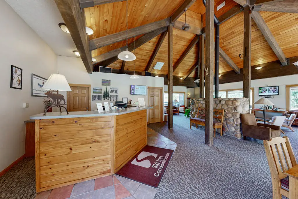 Ski Inn 226