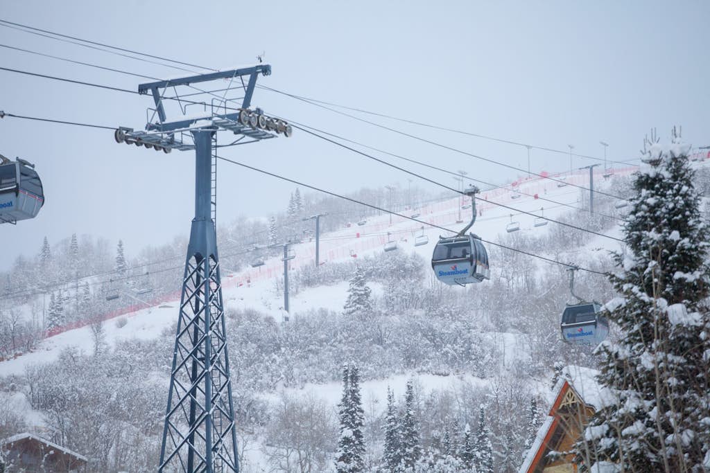 Ski-in/ski-out home w/ shared hot tub & sauna - close to lifts, events, & trails