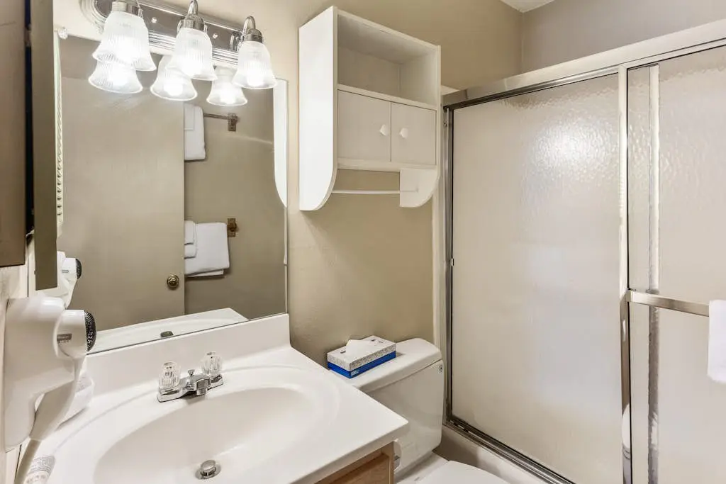 Ski Inn 115