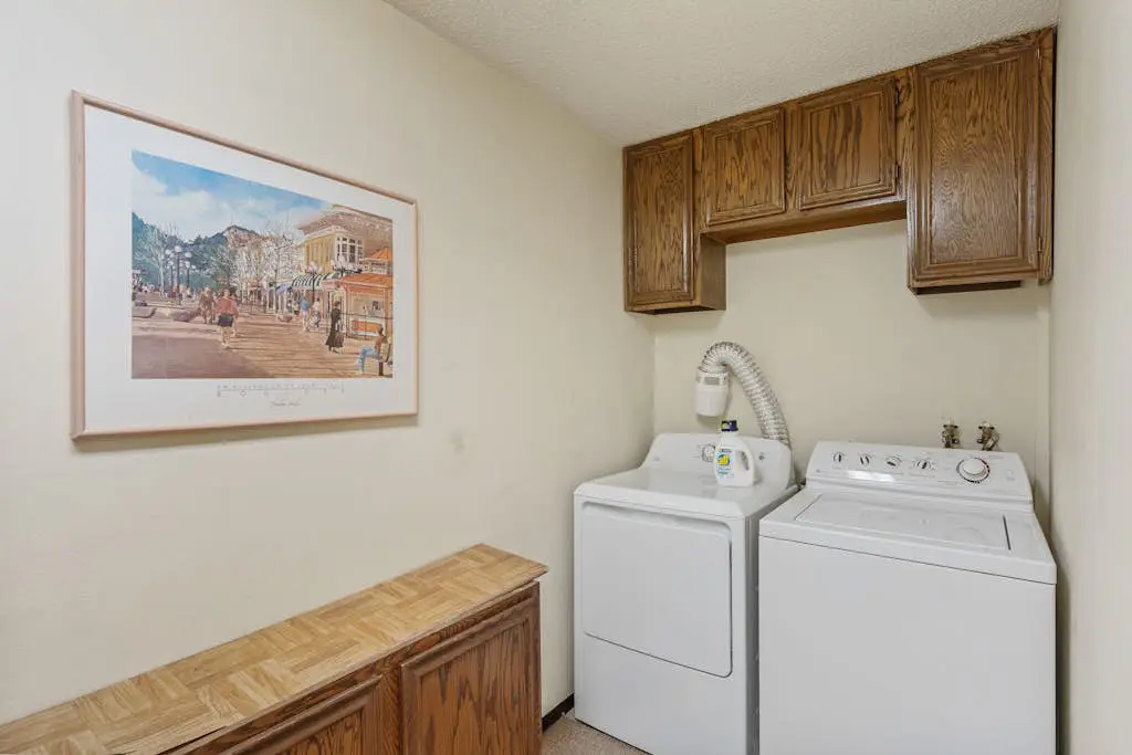 Ski Inn 115