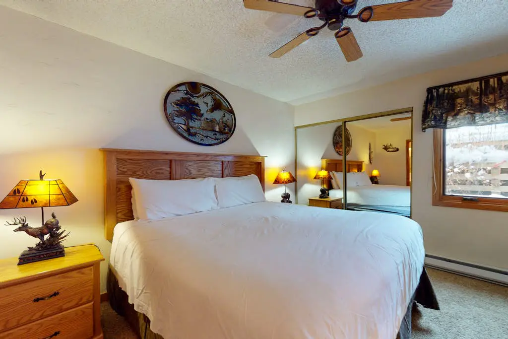 Ski Inn 324