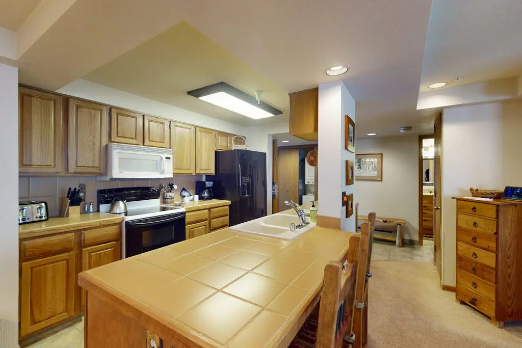 Torian Plum Plaza 507