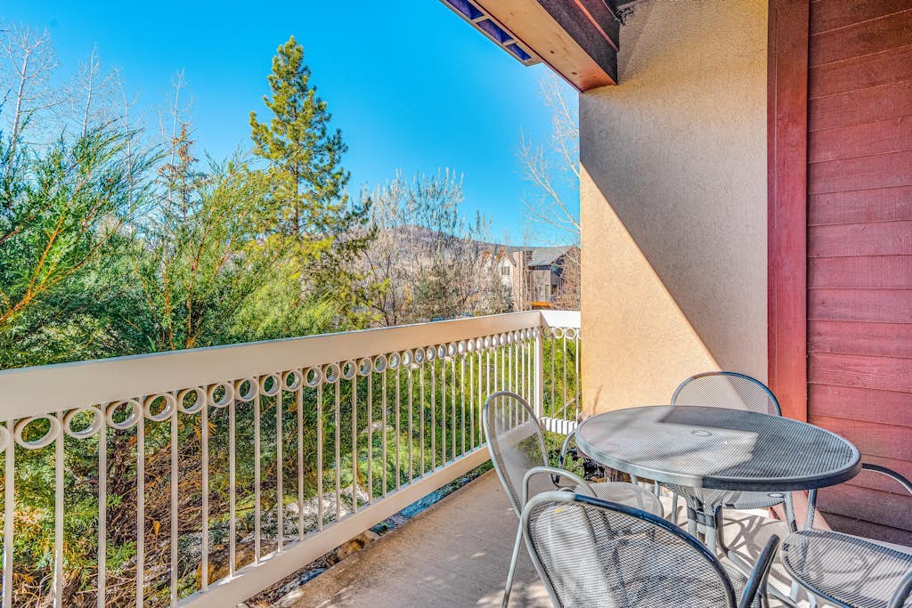 Walk to the Gondola! Resort Condo w/ Fireplace, WiFi, Shared Pools/Hot Tubs/Gym!