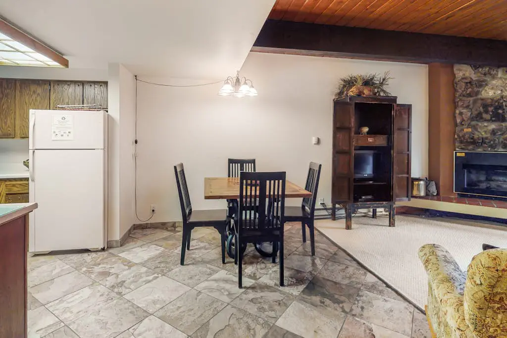 Ptarmigan House 28