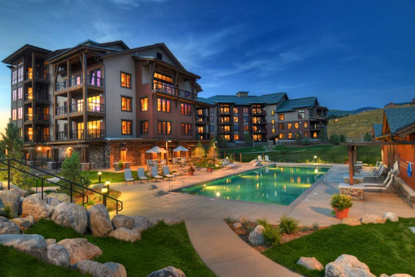 Beautiful Mountain Condo Near Ski Resort w/Shared Pool/Hot Tub, WiFi, AC, & W/D