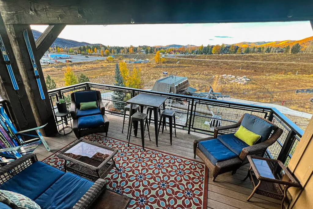 Trailhead Lodge 4114