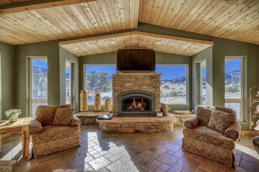 Mountain Views Retreat