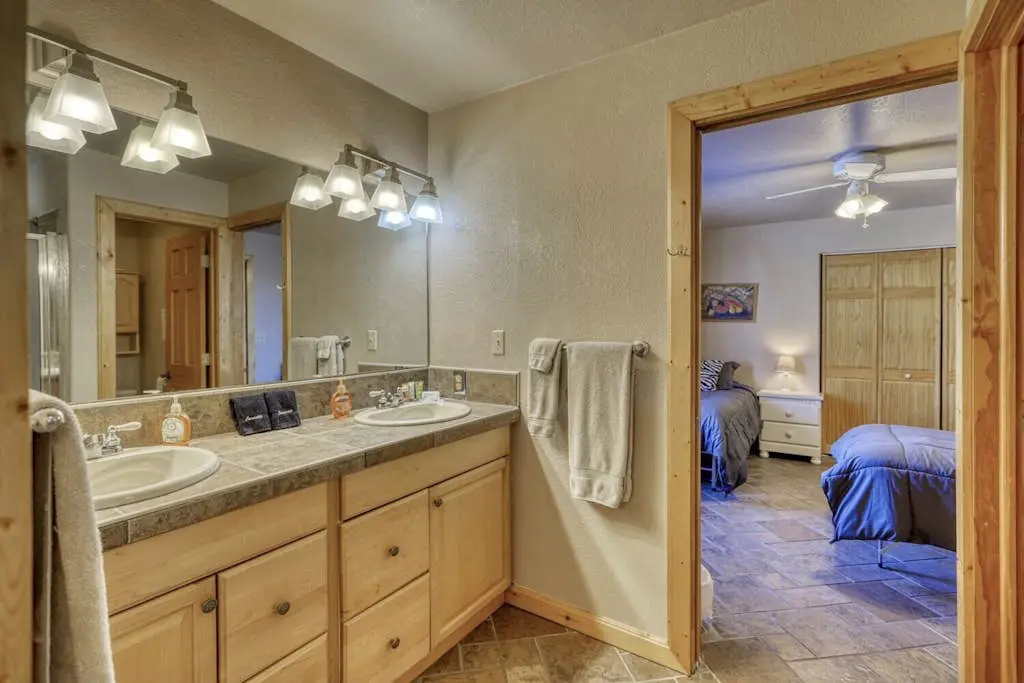 Mountain Views Retreat