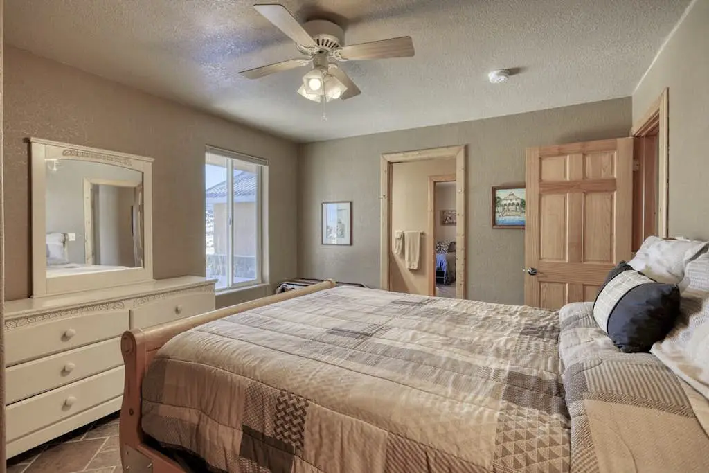 Mountain Views Retreat
