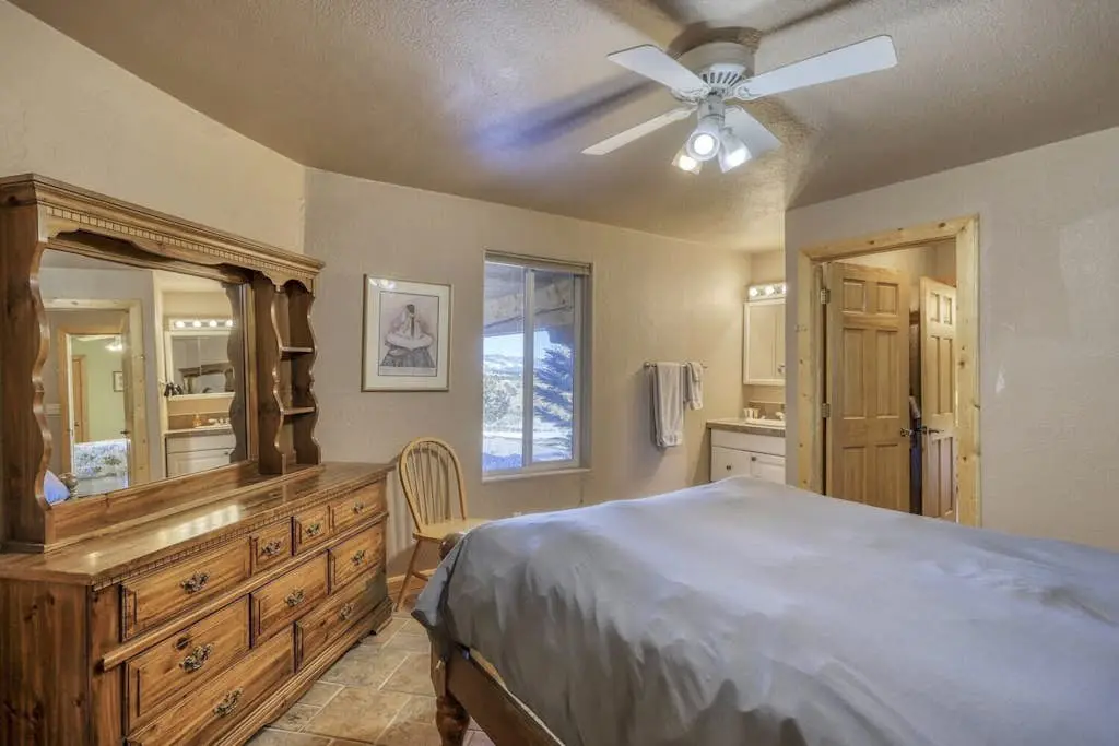 Mountain Views Retreat