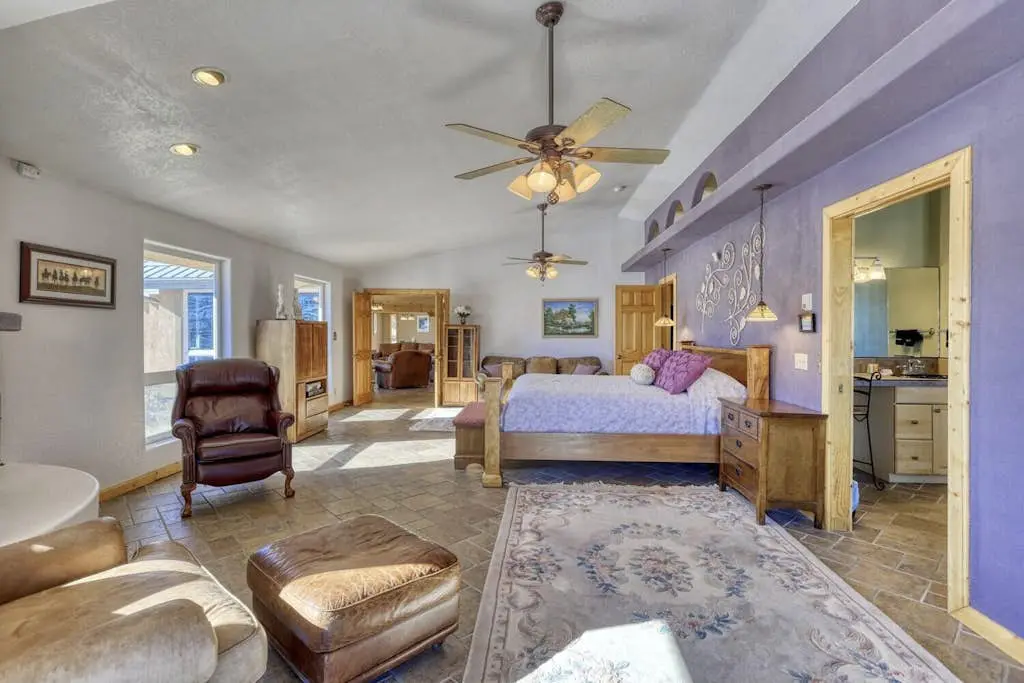 Mountain Views Retreat