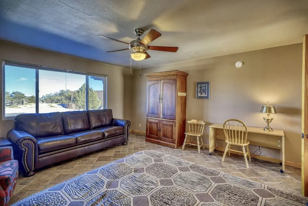 Mountain Views Retreat