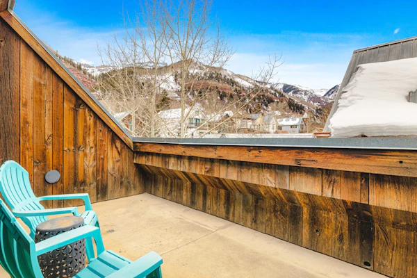 Townhome in the heart of Telluride with elevator - walk to lifts & Main St.