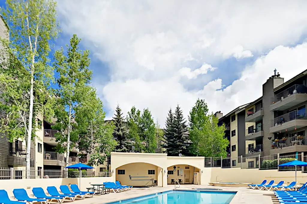 Beaver Creek West 22