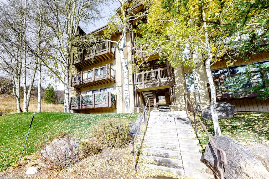 Snowmass Village 19E