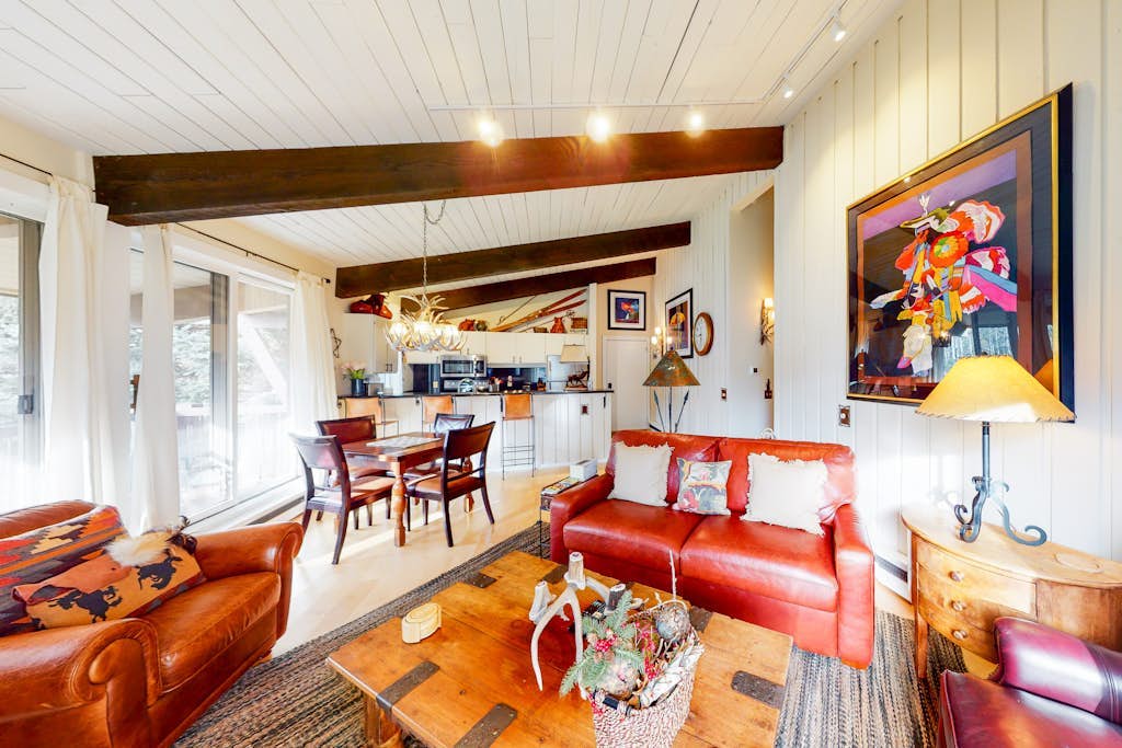 Lovely home near skiing with fireplace, balcony, & chic decor