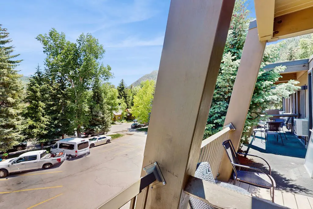 Aspen Mountain Lodge 303
