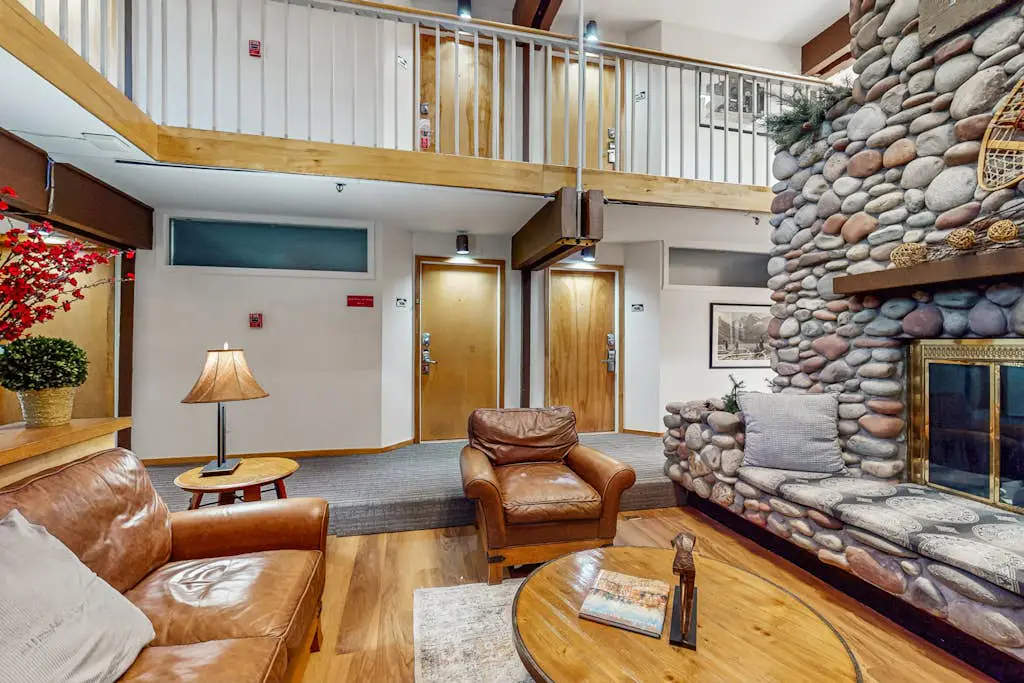 Aspen Mountain Lodge 106