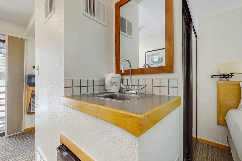 Aspen Mountain Lodge 202