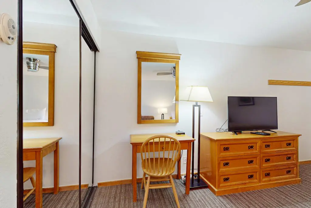 Aspen Mountain Lodge 210