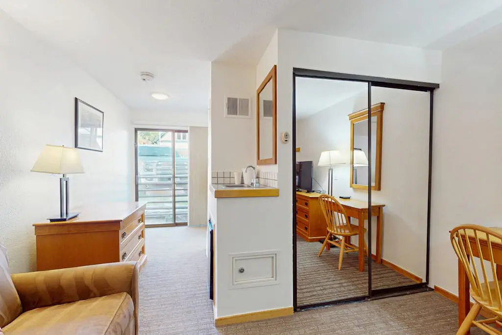 Aspen Mountain Lodge 210