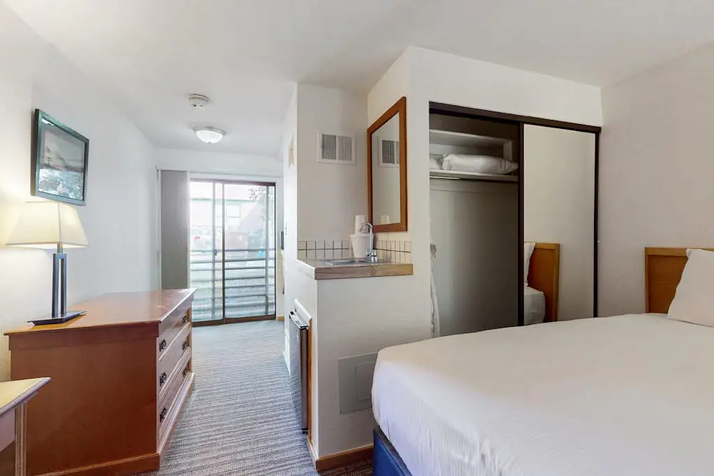 Aspen Mountain Lodge 206