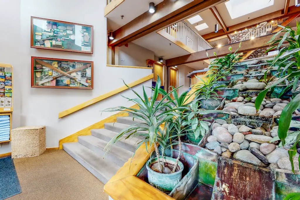Aspen Mountain Lodge 206